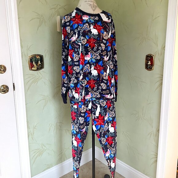 VERA BRADLEY PAJAMAS (PANTS/SHIRT: SET):NWT WINTER FOREST  XL - Picture 1 of 15